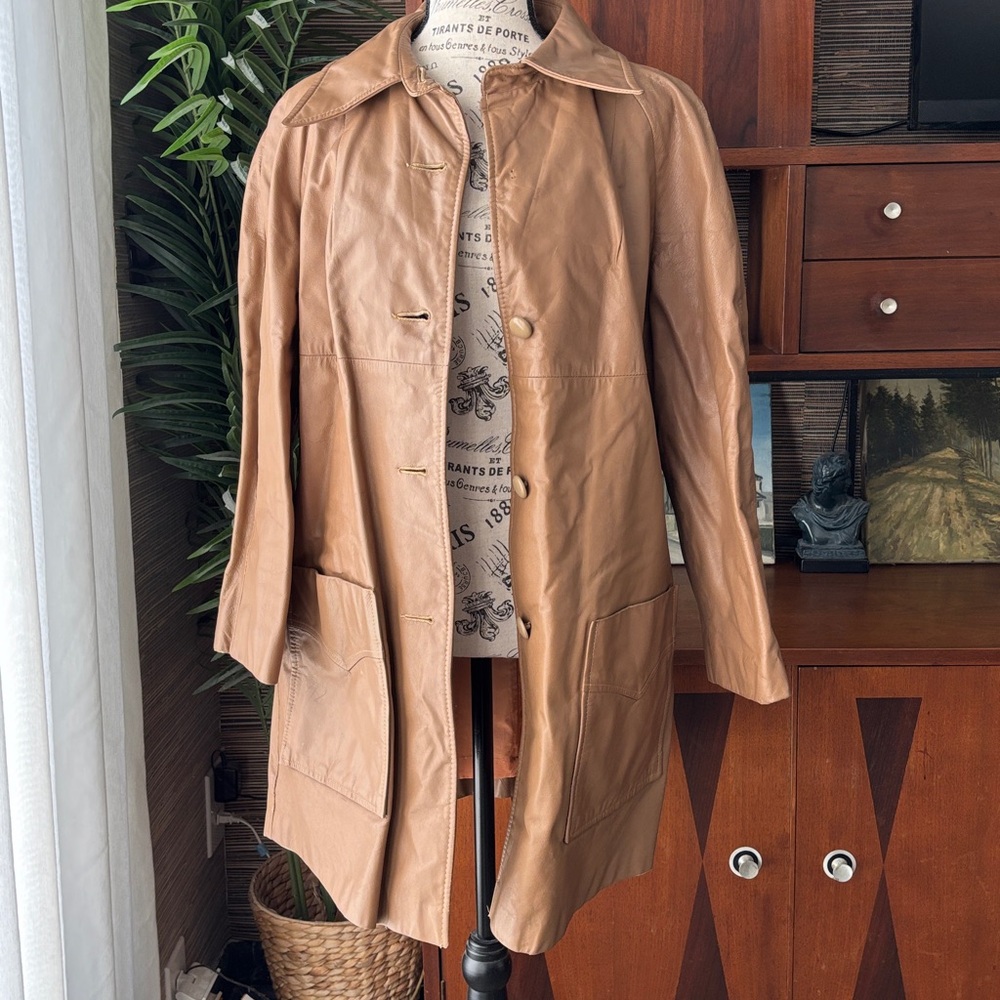 Tan vintage genuine Leather Swing Car Coat midi 60s long